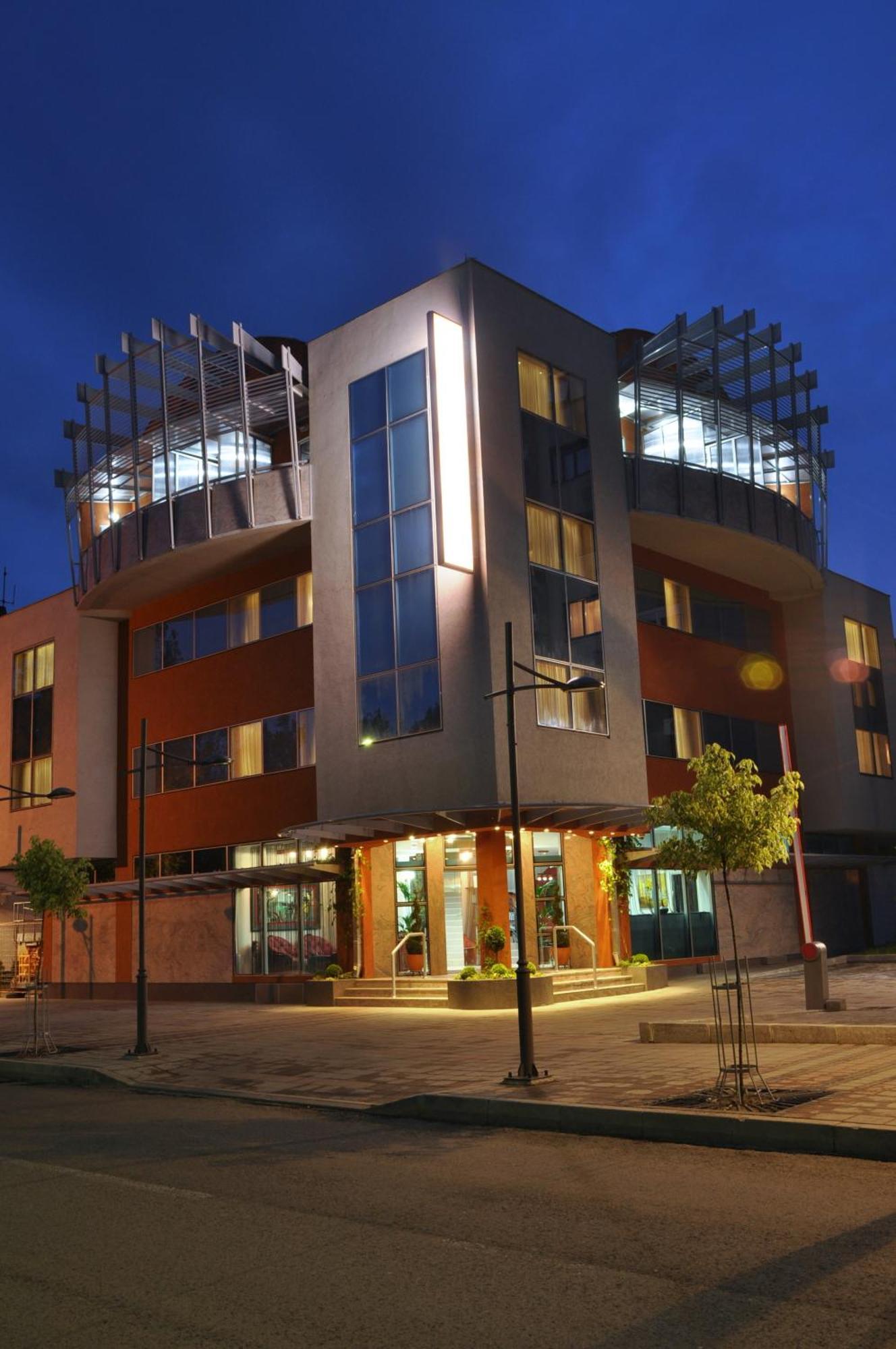 Hotel Botika Kraljevo Buitenkant foto