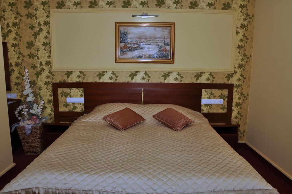 Hotel Botika Kraljevo Kamer foto
